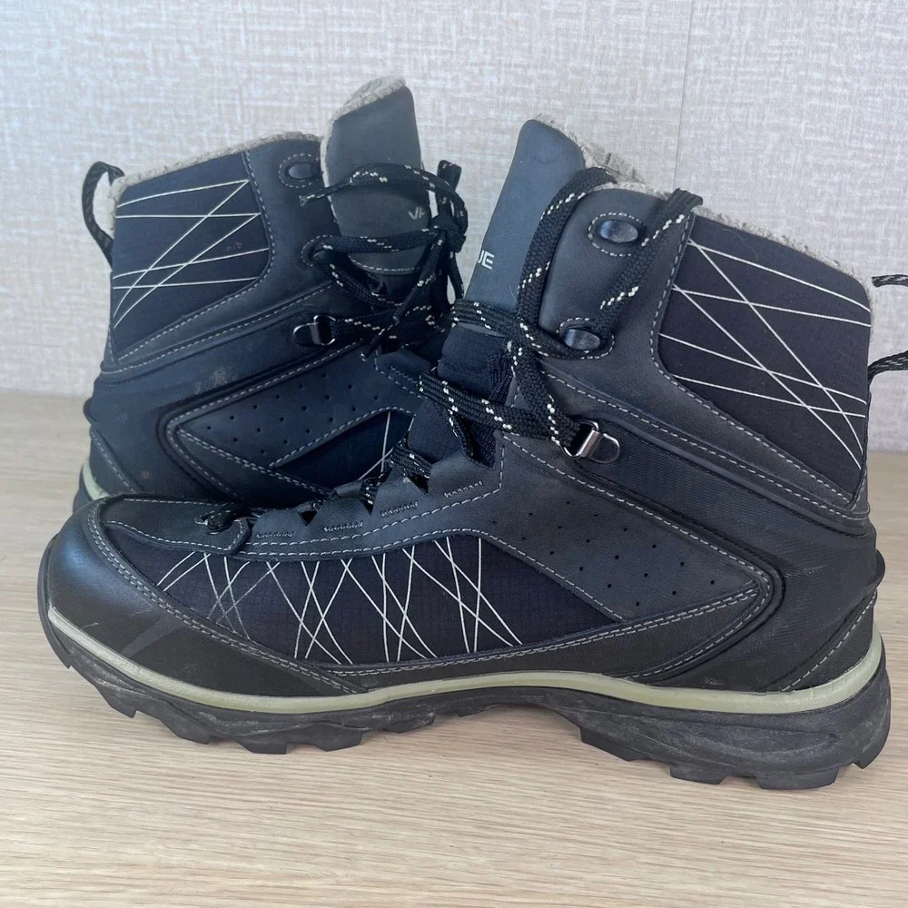 Vasque UltraDry Waterproof Hiking Boots Mens 9.5 Trail Trek Outdoor Black